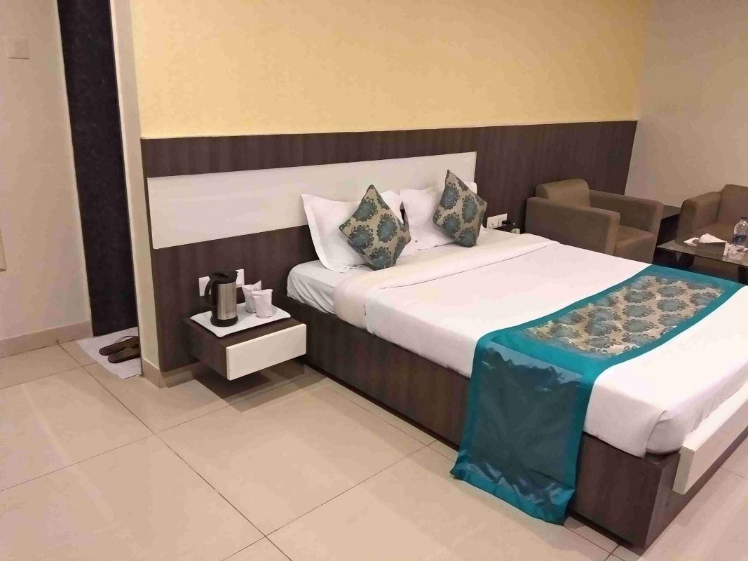 JK Rooms 121