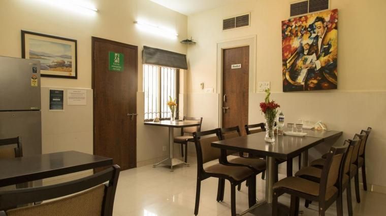 JK Rooms 141