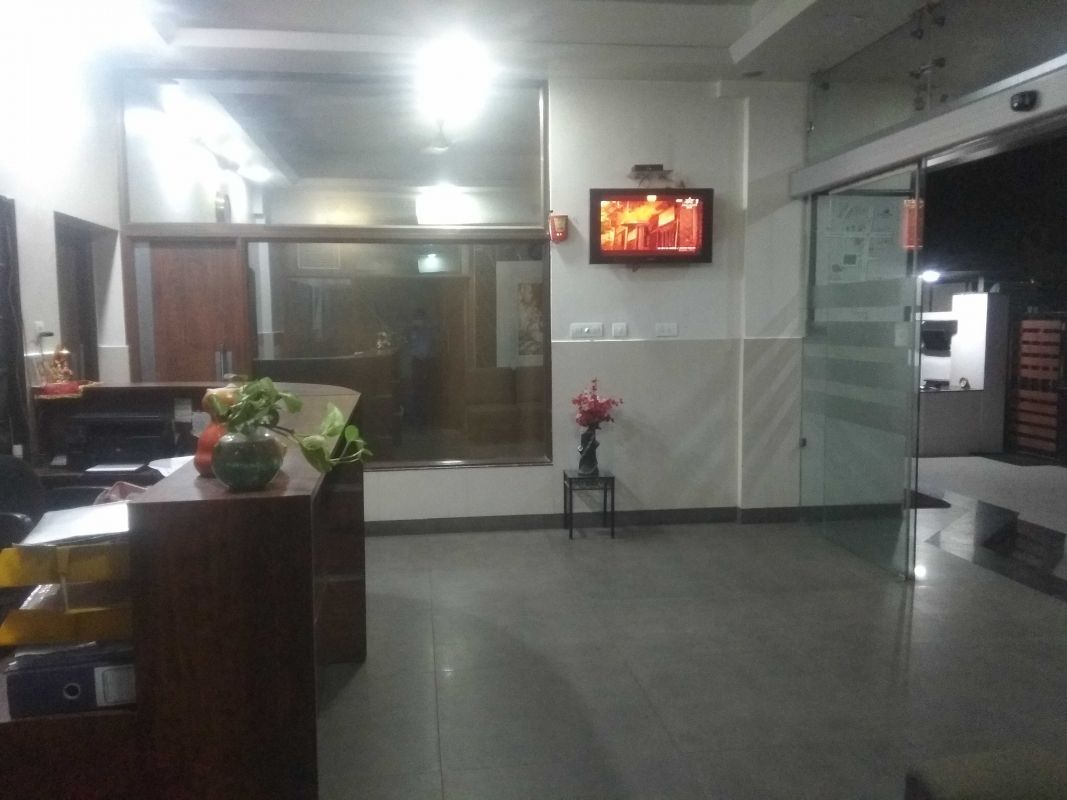 JK Rooms 141