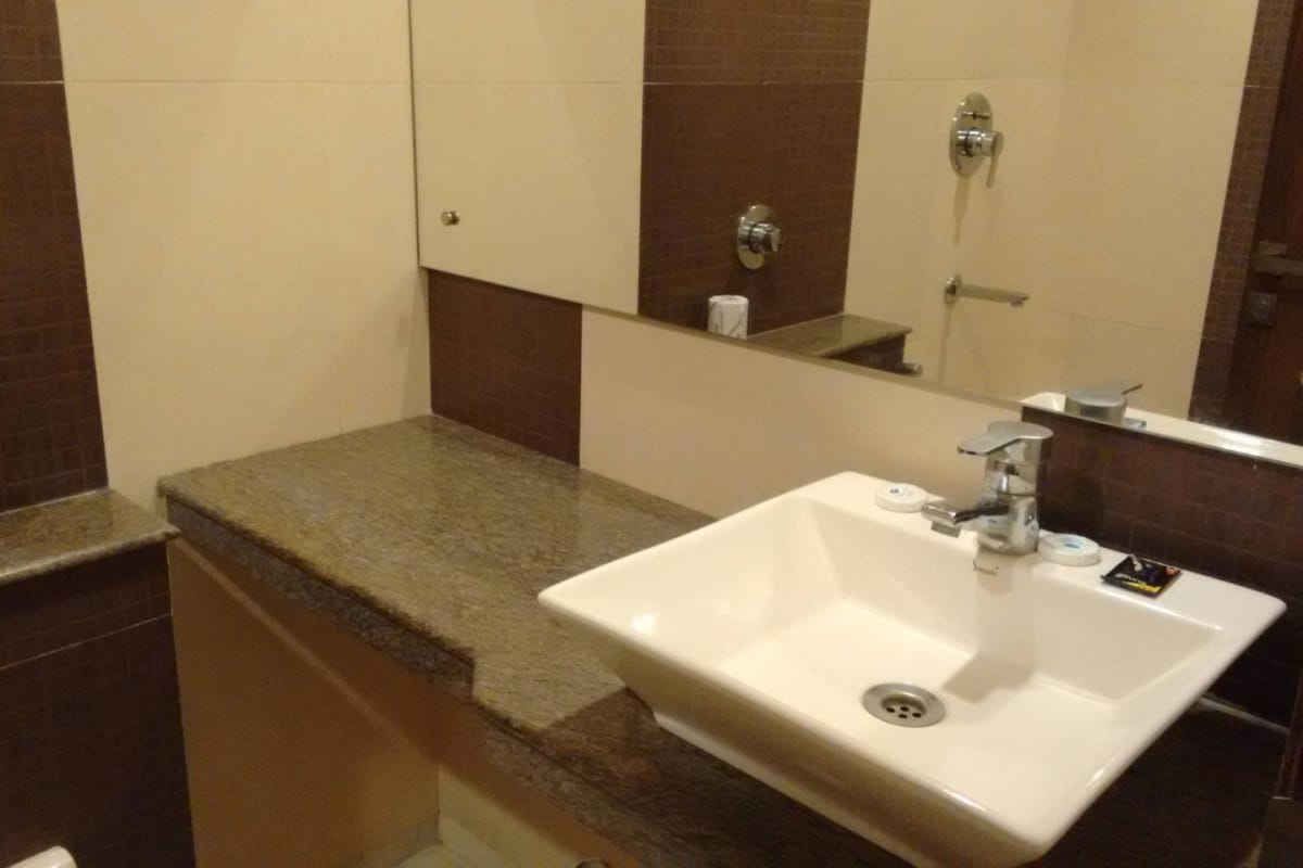 JK Rooms 137